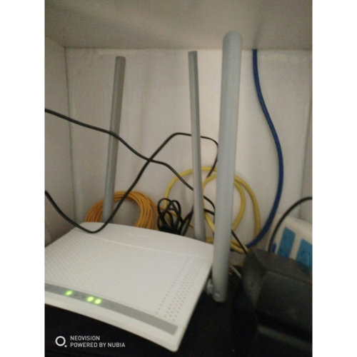 FW325R 300M增强WiFi无线路由器 四天线设计，稳定不掉线的上网体验